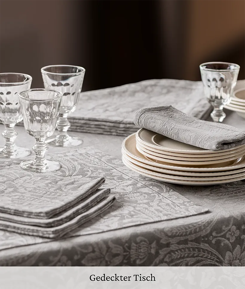 Gedeckter Tisch Busatti Tischwaesche